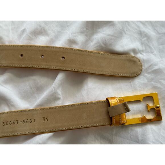 Vintage Escada Yellow Patent Leather Women\'s Belt Size 34 Logo Buckle main image 3